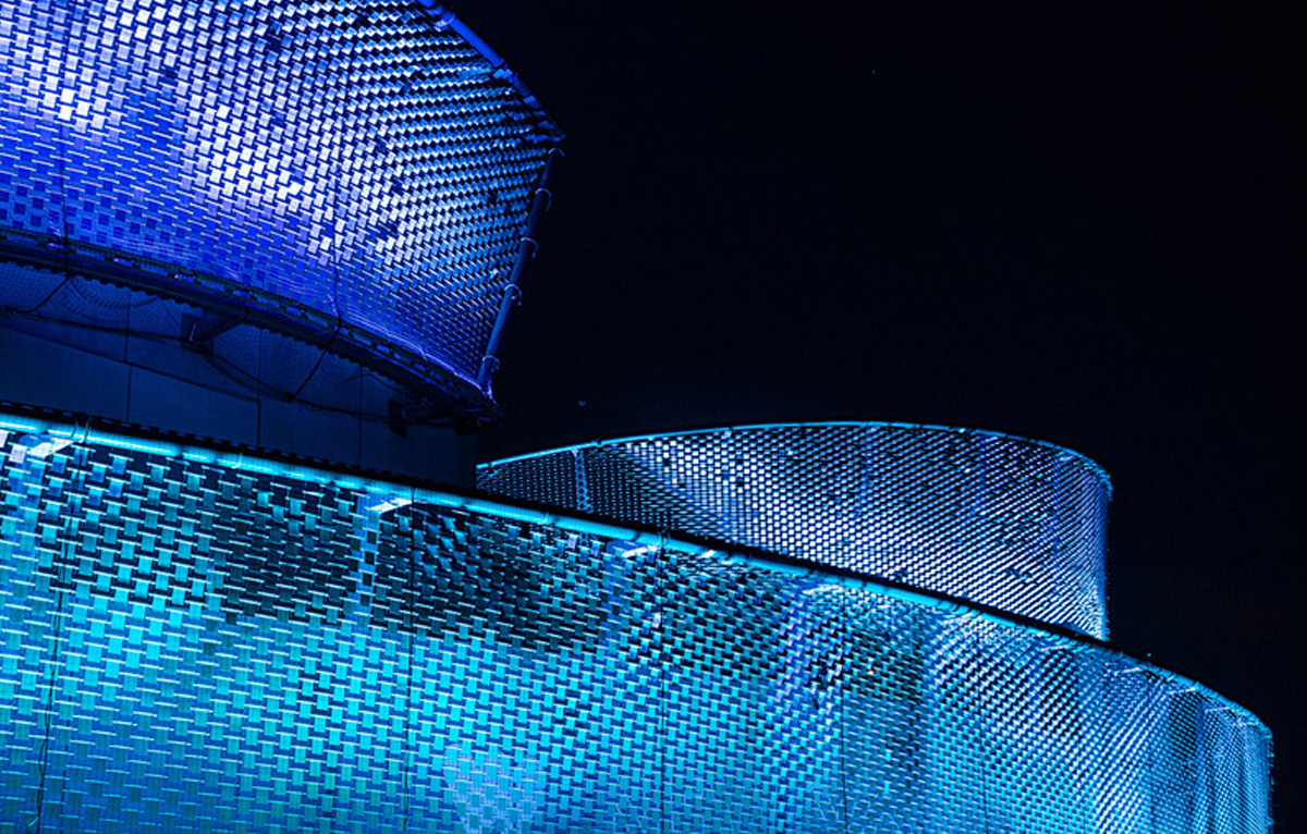 LED